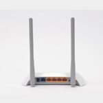 Router Inalámbrico WISP, 2.4 GHz, 300 Mbps, 2 antenas externas omnidireccional 5 dBi, 4 Puertos LAN 10/100 Mbps, 1 Puerto WAN 10/100 Mbps, control de ancho de banda - Image 4