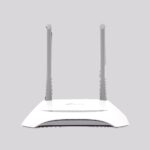 Router Inalámbrico para WISP con Configuración de fábrica personalizable, 2.4 GHz, 300 Mbps, 4 Puertos LAN 10/100 Mbps, 1 Puerto WAN 10/100 Mbps, control de ancho de banda